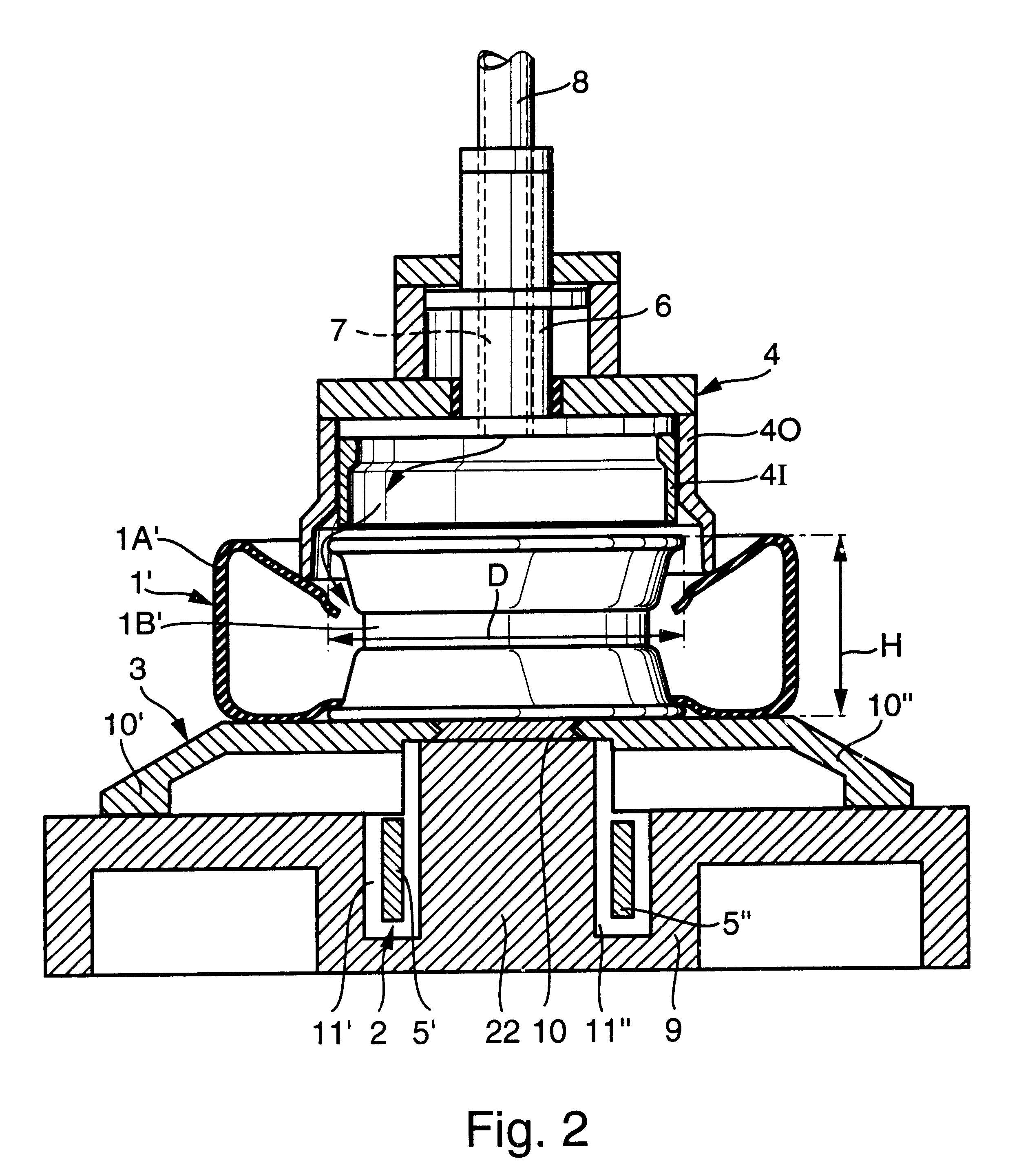 Tire filing method and apparatus adaptable to different sizes of tires
