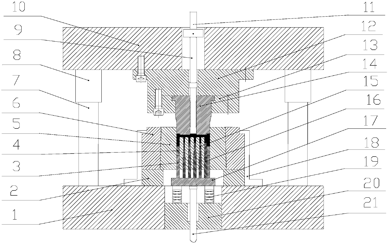 A static disc precision forming die structure for new energy vehicle air-conditioning compressors