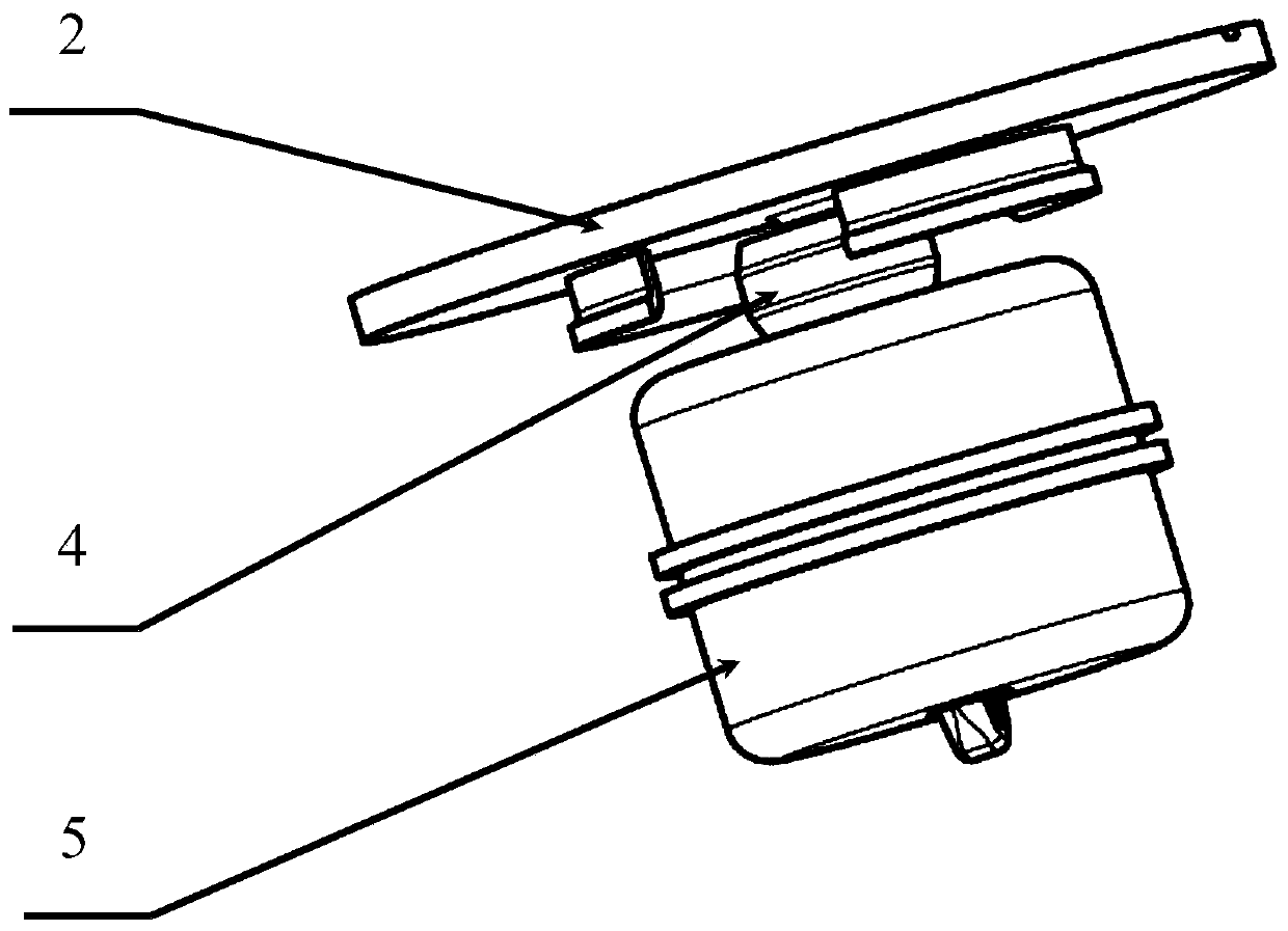 Novel liquid storage and filling cover belt oil-blocking ventilation mechanism assembly for automobile