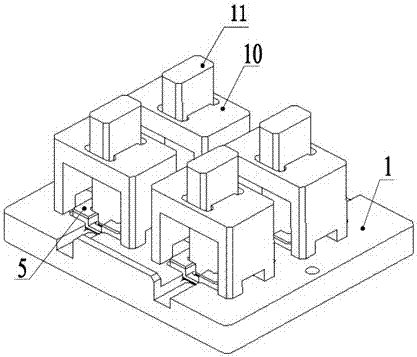 TR module pressing and carrying device and installation method thereof