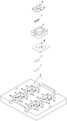 TR module pressing and carrying device and installation method thereof