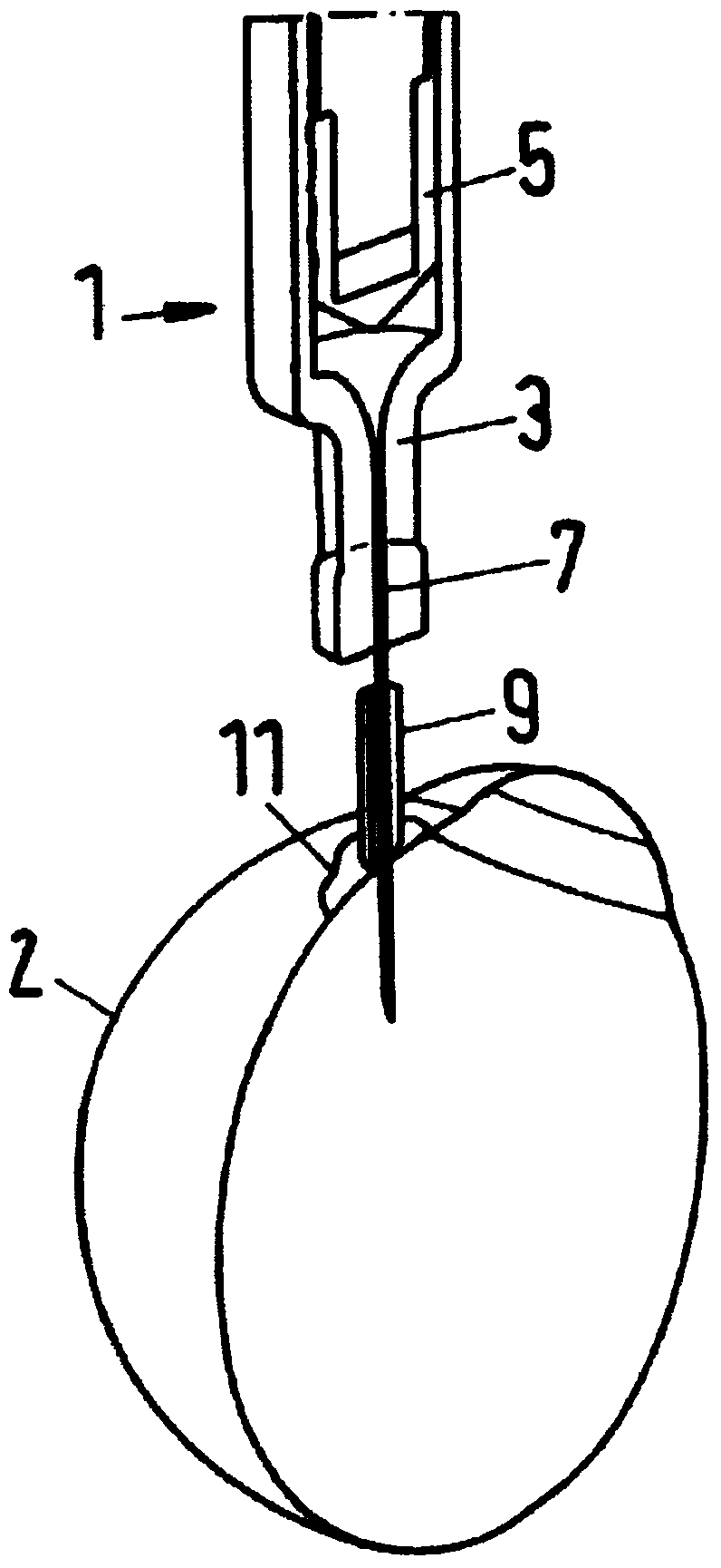 Intraocular injection device
