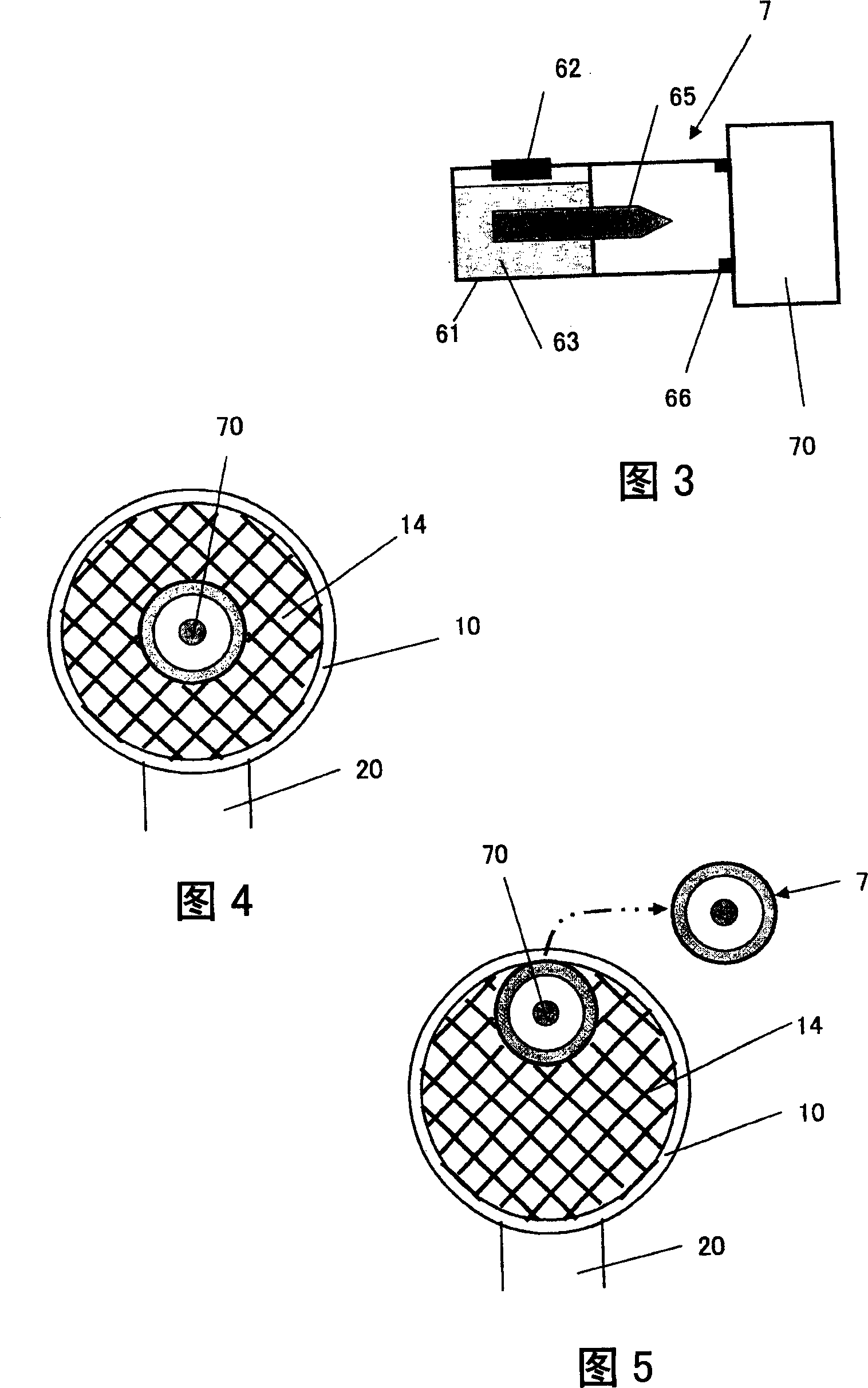 Electrostatic atomizing hairdryer and electrostatic atomizer