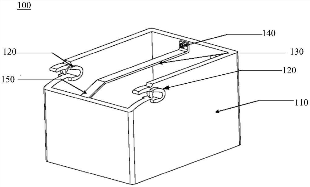 Yarn humidity adjusting device and method and bobbin winder