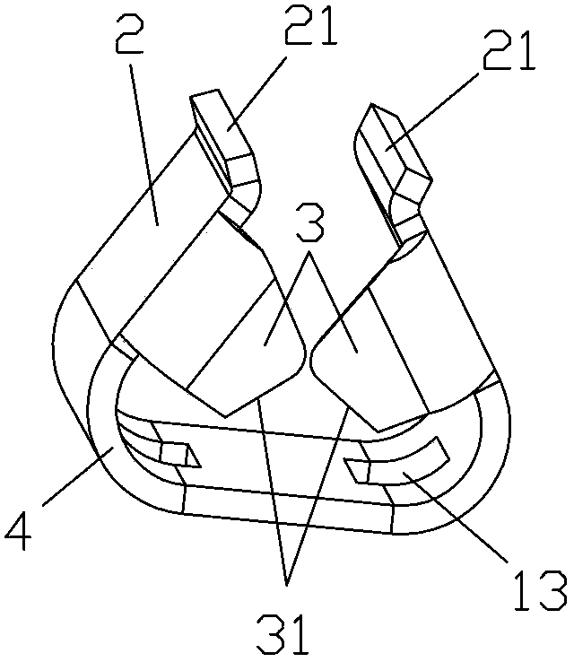 Conductive connecting body structure of connector