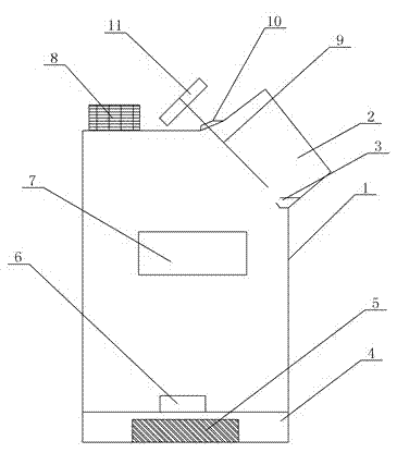 Grain storage device provided with movable ventilating board