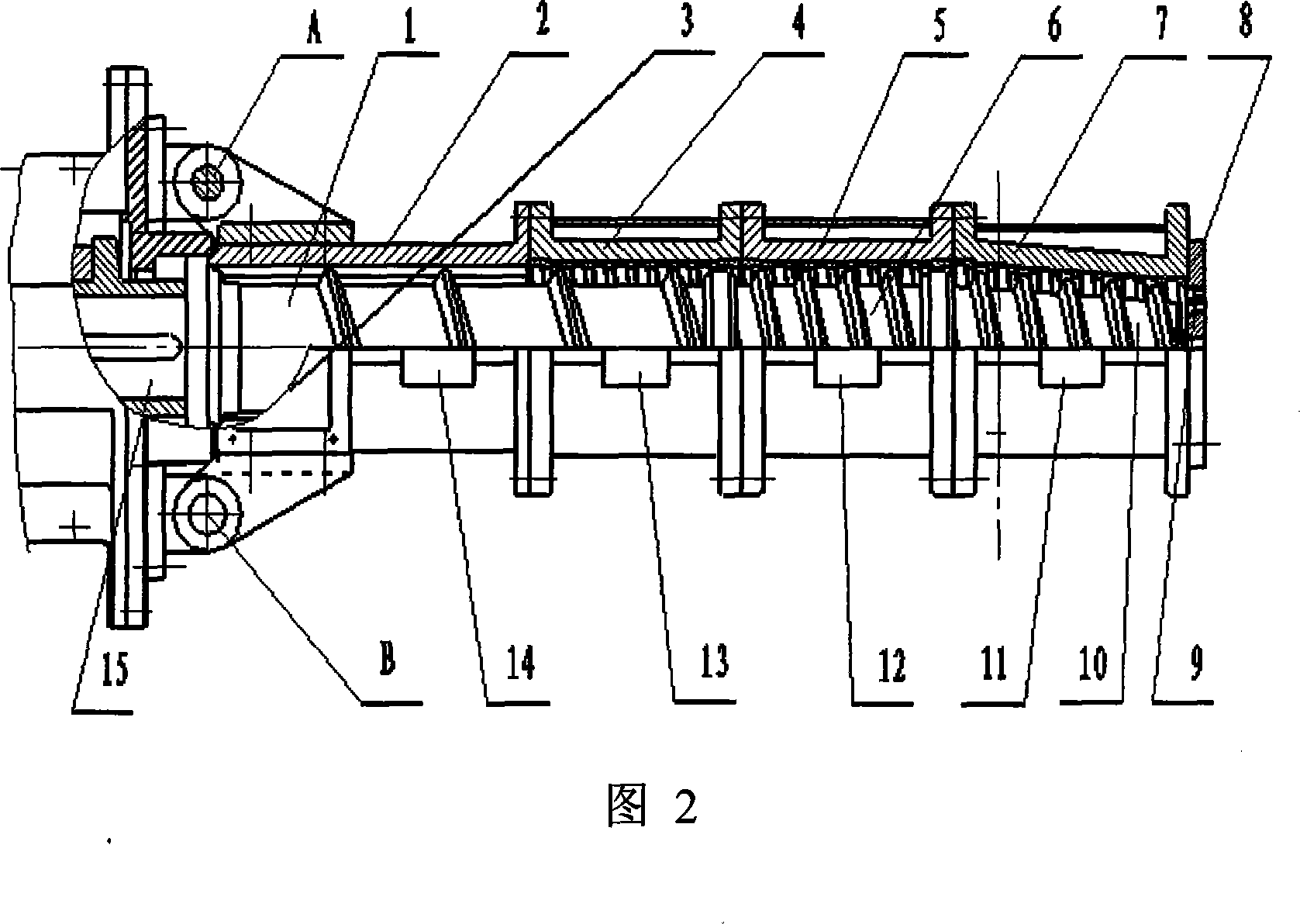 Processing method, device and saccharification method for starch syrup raw material by extruding and adding enzyme