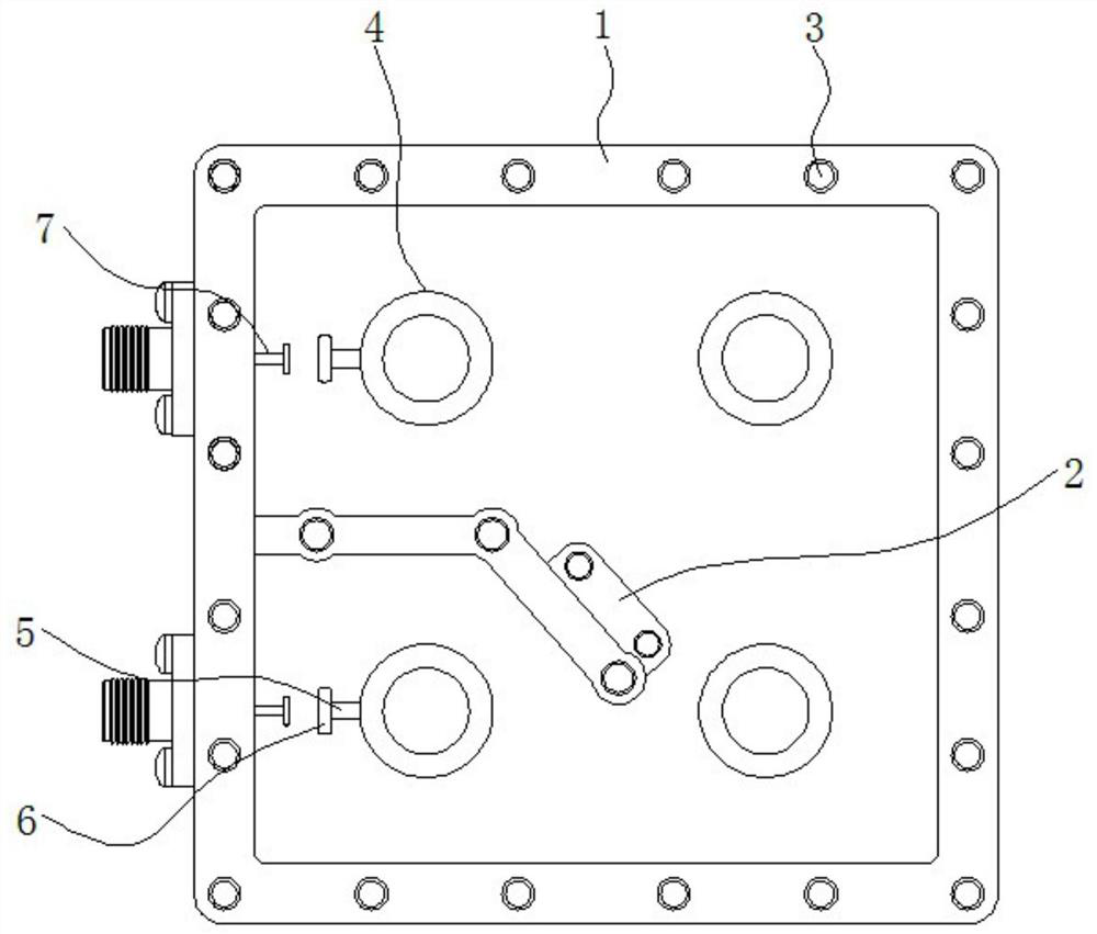 Adjustable tap coupling device for filter