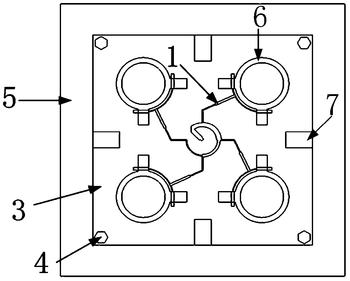 Wideband circular polarization directional antenna array based on single double-face printing circuit plate