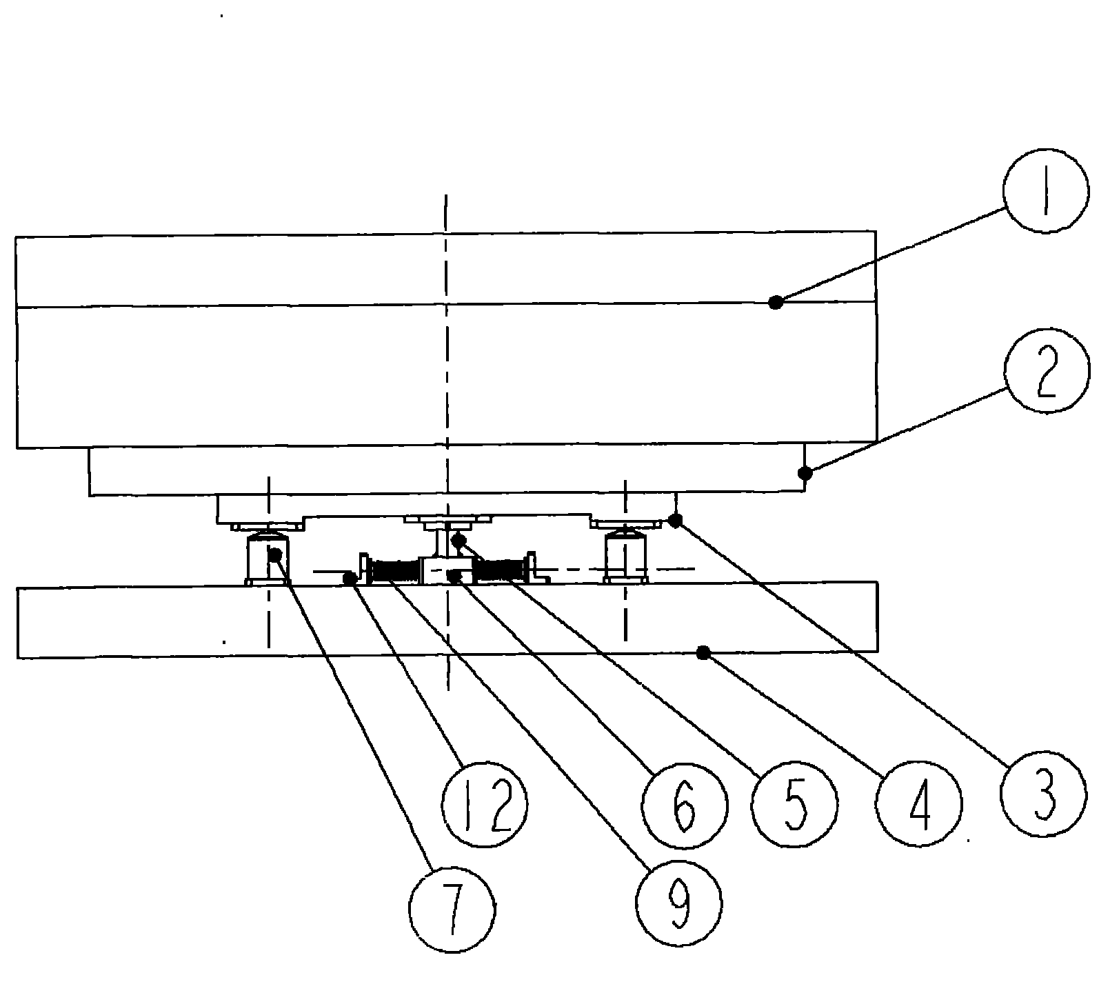 Floating platform capable of automatically resetting