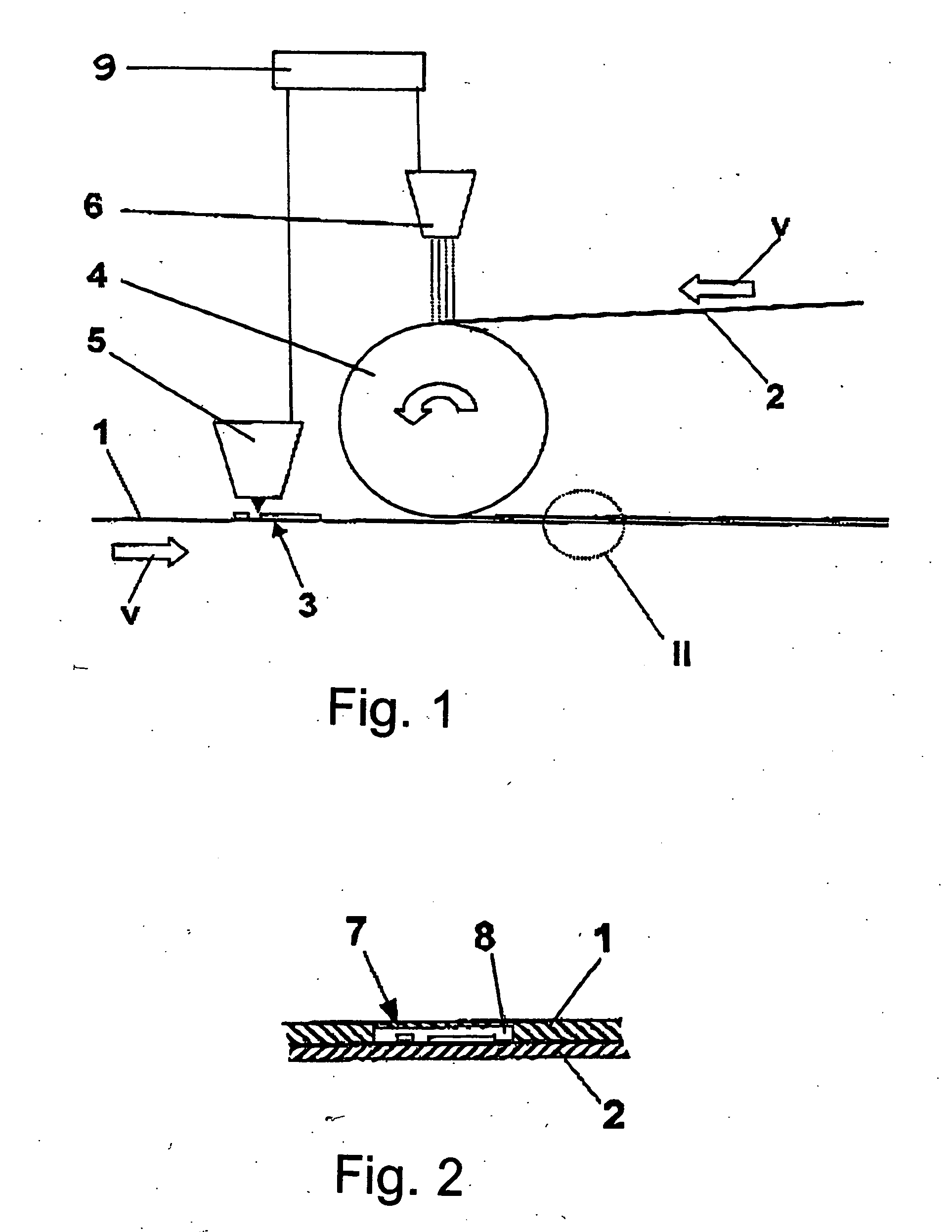 Method of applying a cover layer to a structured base layer