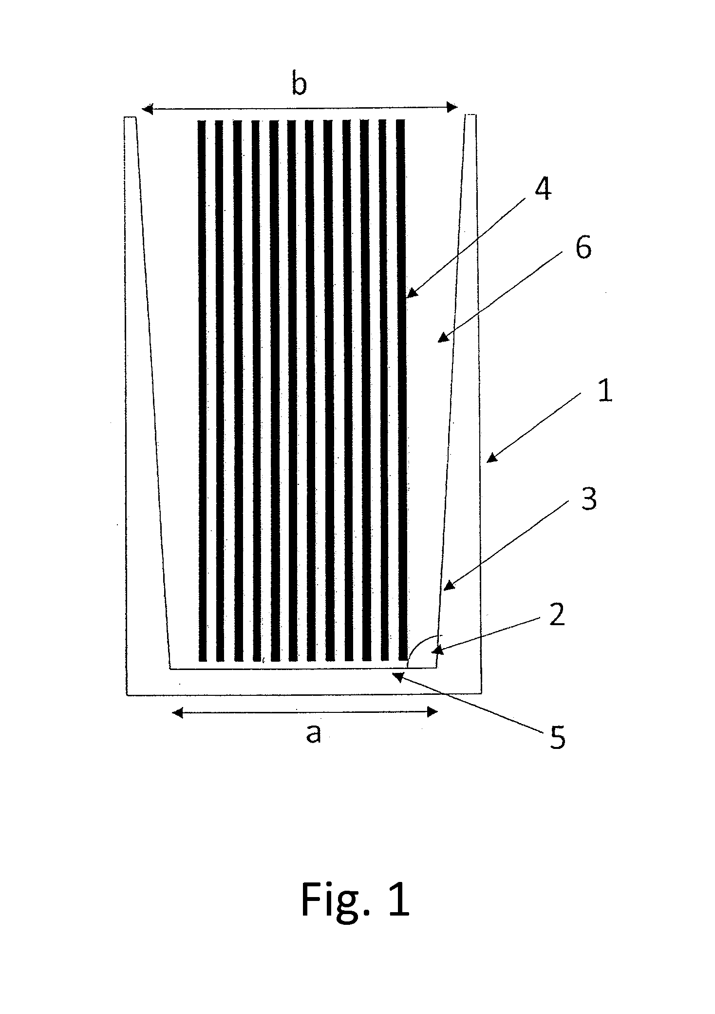 Beveled cell design for an alkaline battery to remove gas