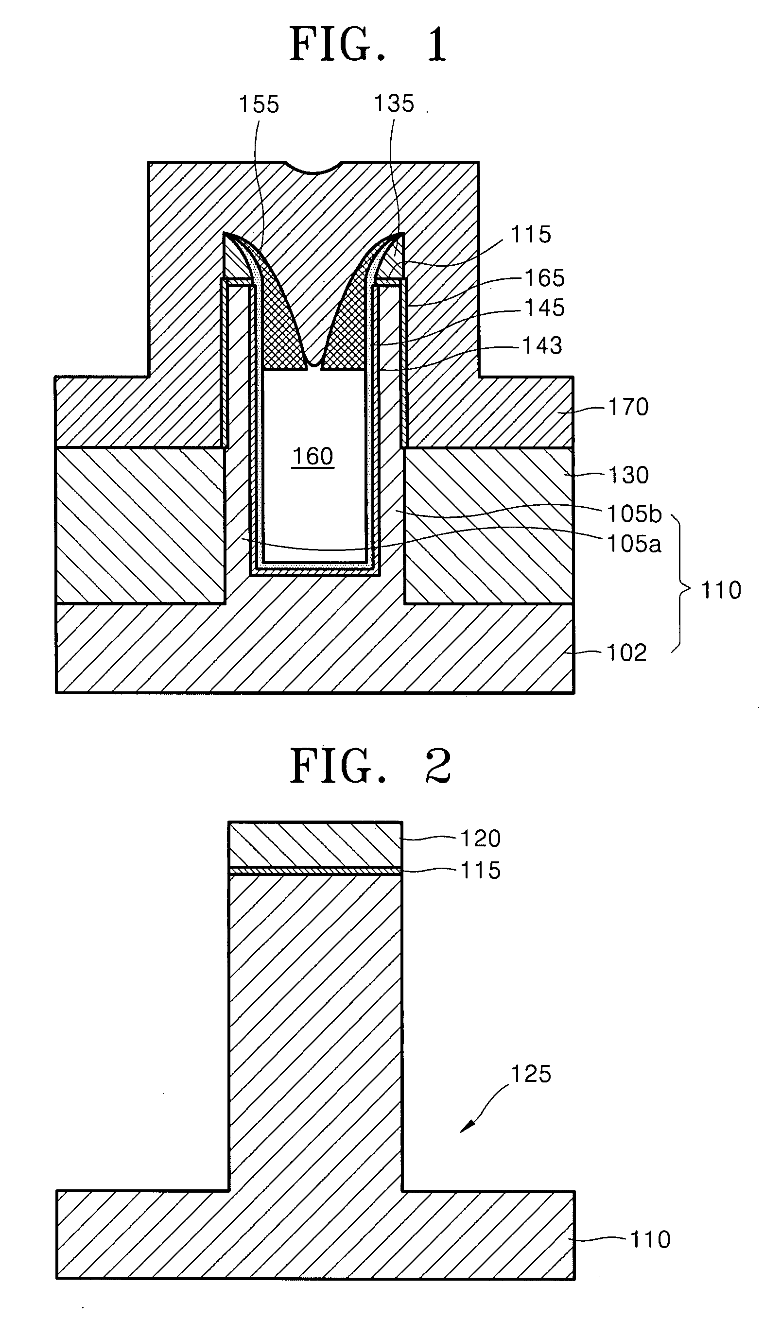 Semiconductor device having a pair of fins and method of manufacturing the same