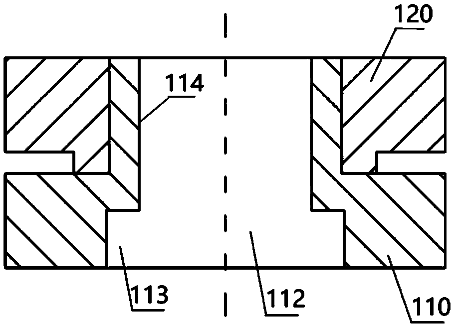 Point-line gear transmission device with full center positioning function and capable of solving double intermediate shaft unbalanced loading problem