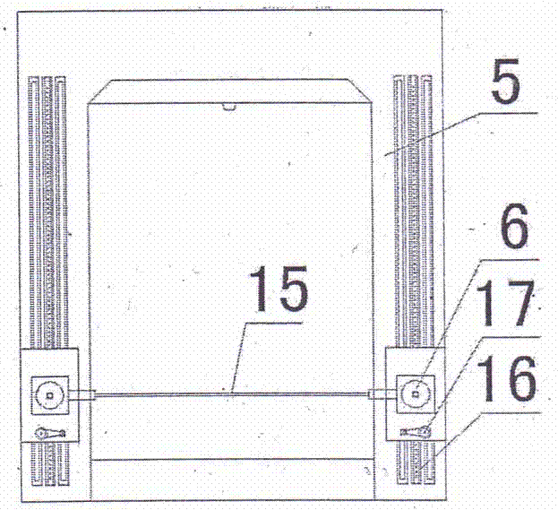 Automatic foam cutting device for continuous production line and method for automatic foam cutting