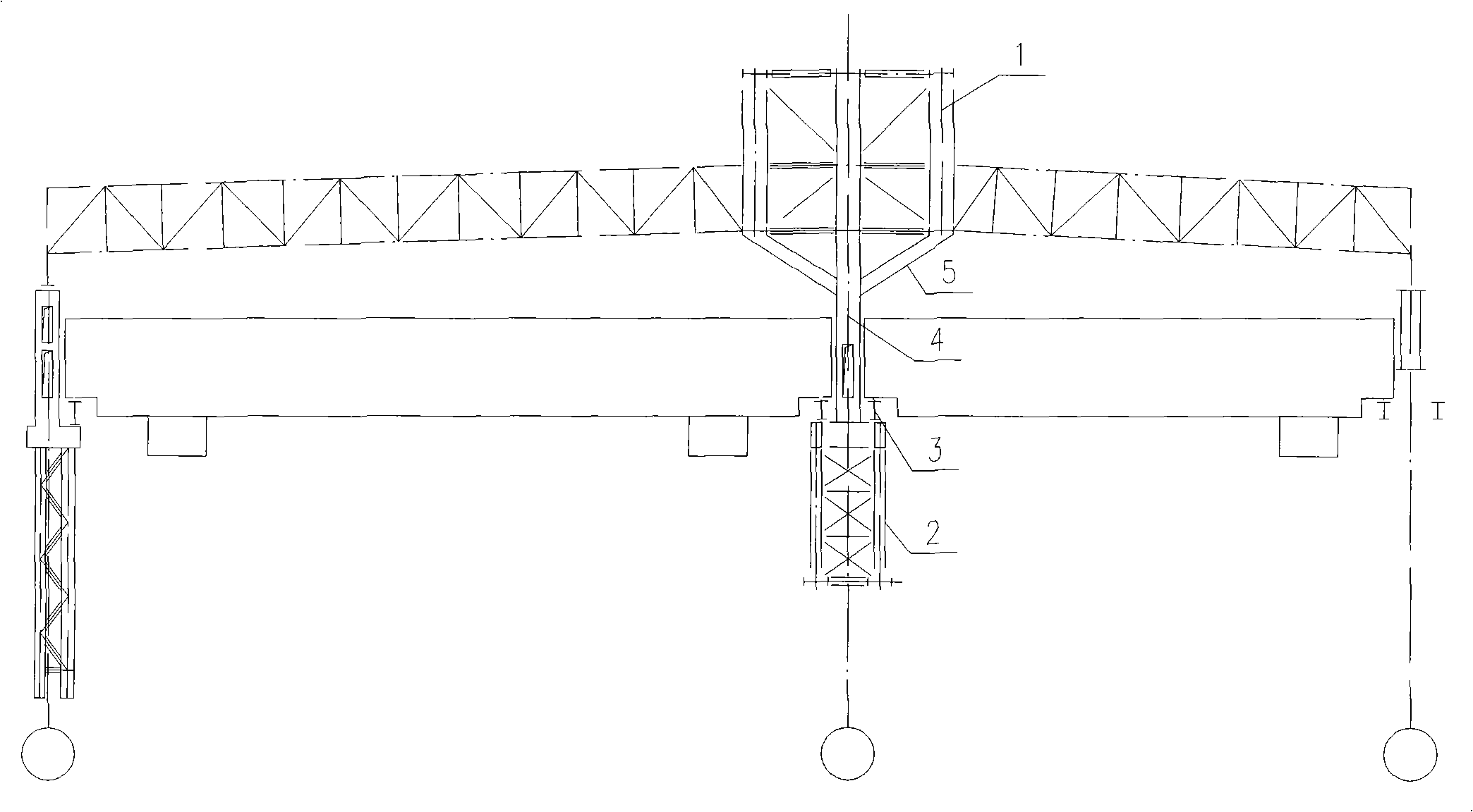 Crane girder and roof supporting structure with span greater than or equal to 100m