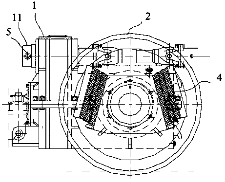 Driving device of alternating-current transmission rail traction locomotive