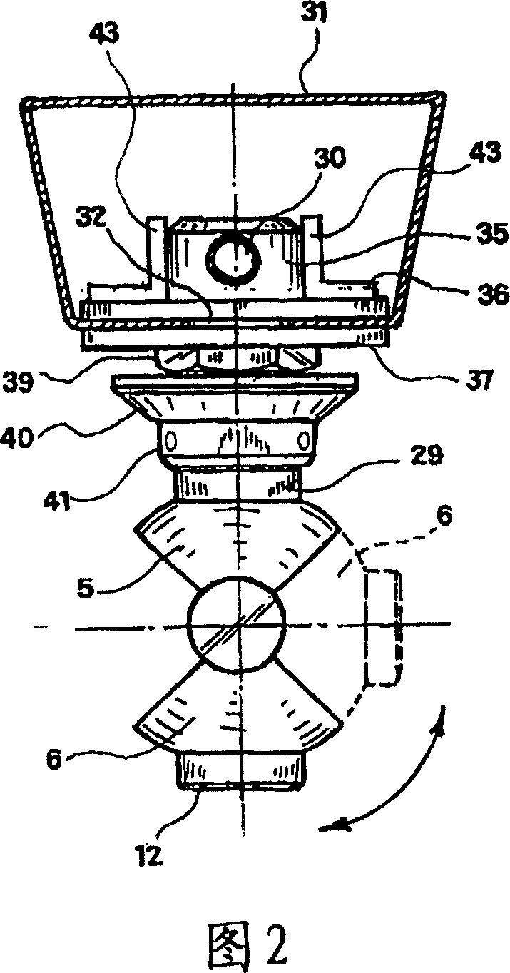 Hydraulic joint articulated device and use thereof with a heat radiator