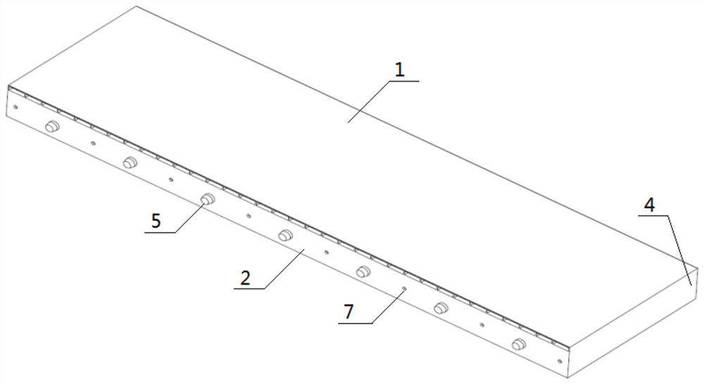 Modular construction and assembly method of boxcar bottom plate