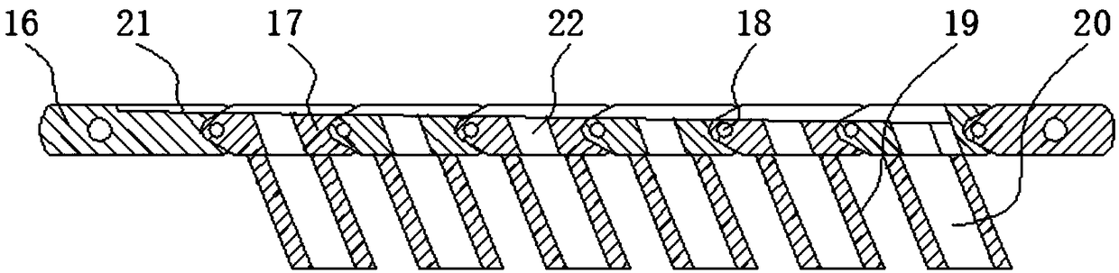 Food material packaging machine with temperature control and folding facilitating functions