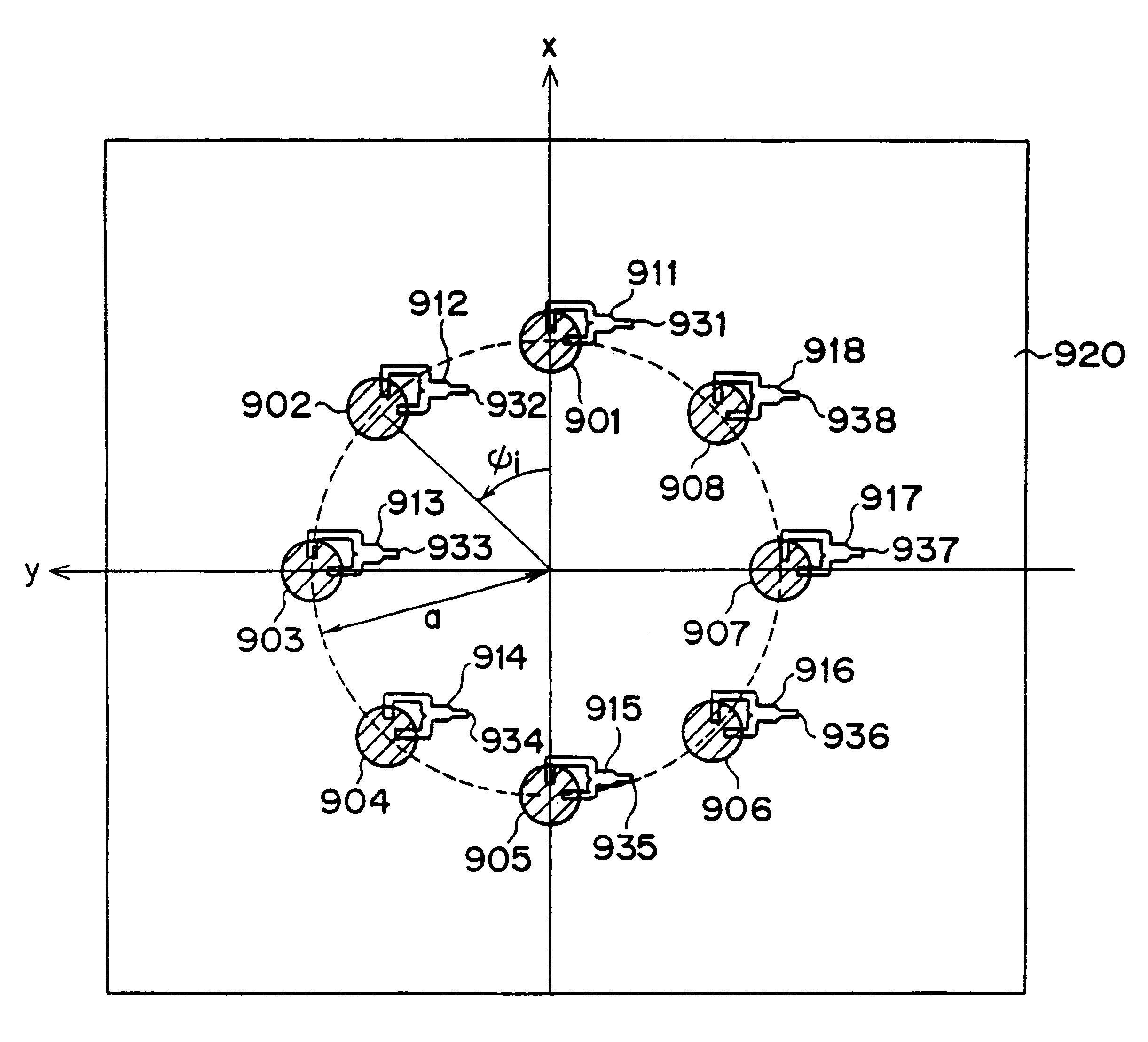 Beam scanning antennas with plurality of antenna elements for scanning beam direction