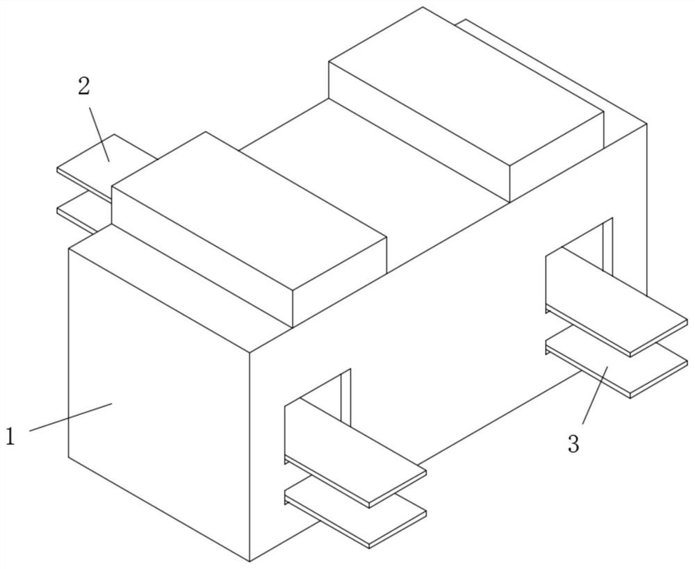 Oral liquid bottle separating device for oral liquid production line and oral liquid production process