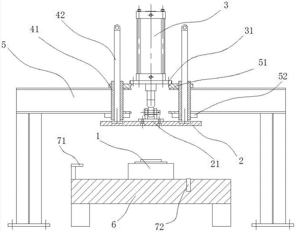 Device and method for eliminating turriform of band steel roll