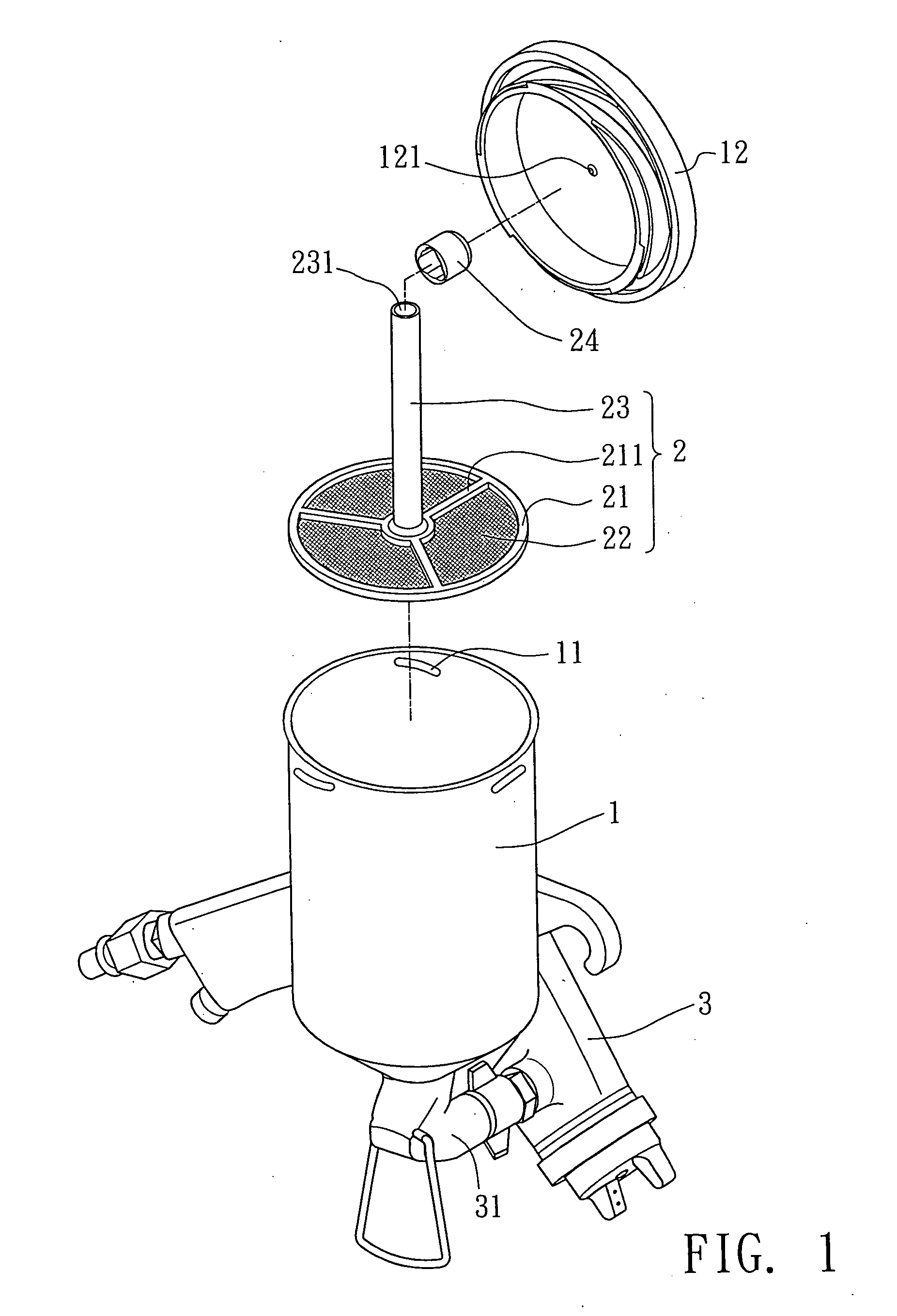 Filter device used in a paint cup of a spraying gun