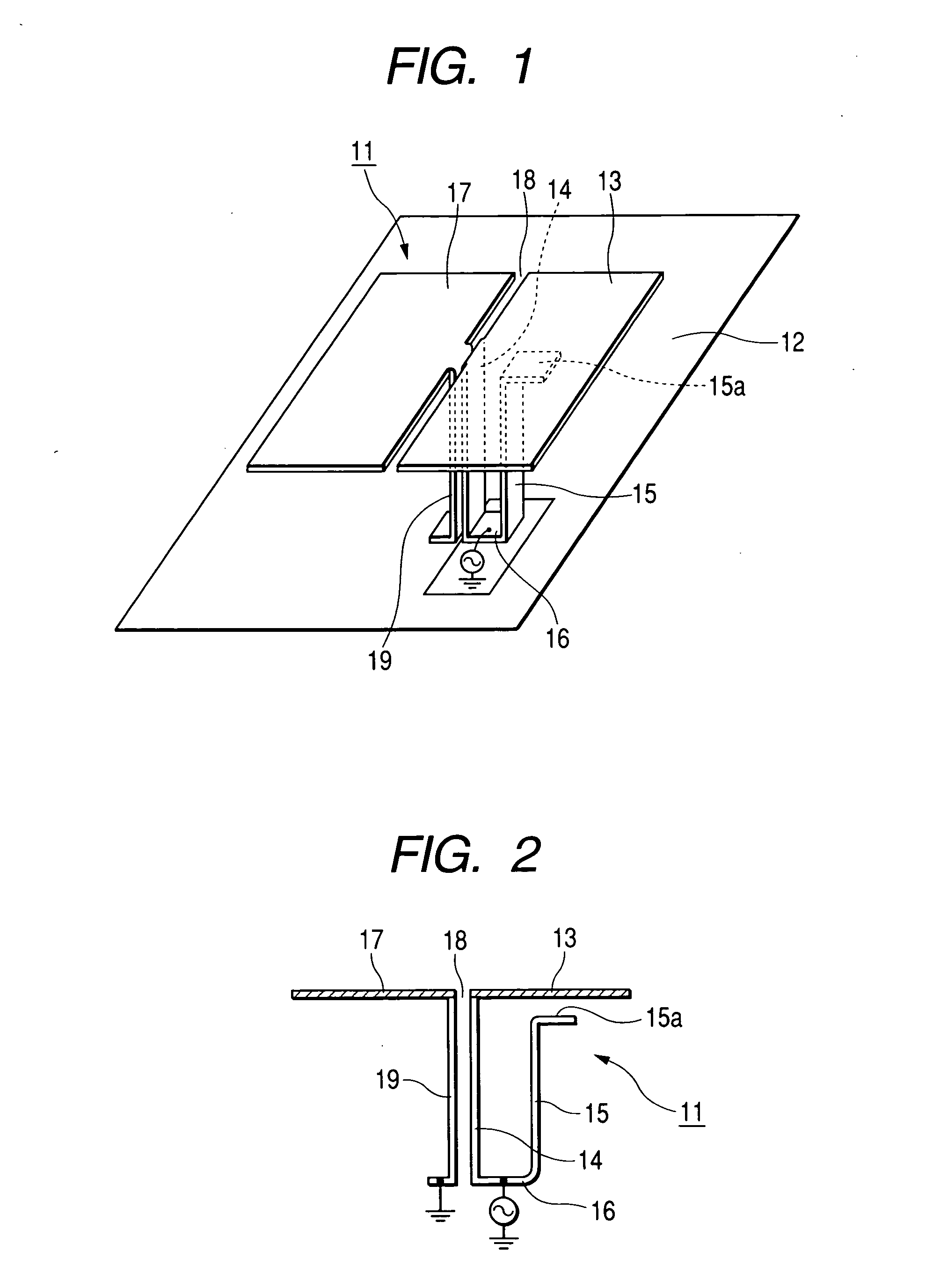 Dual-band antenna having small size and low height