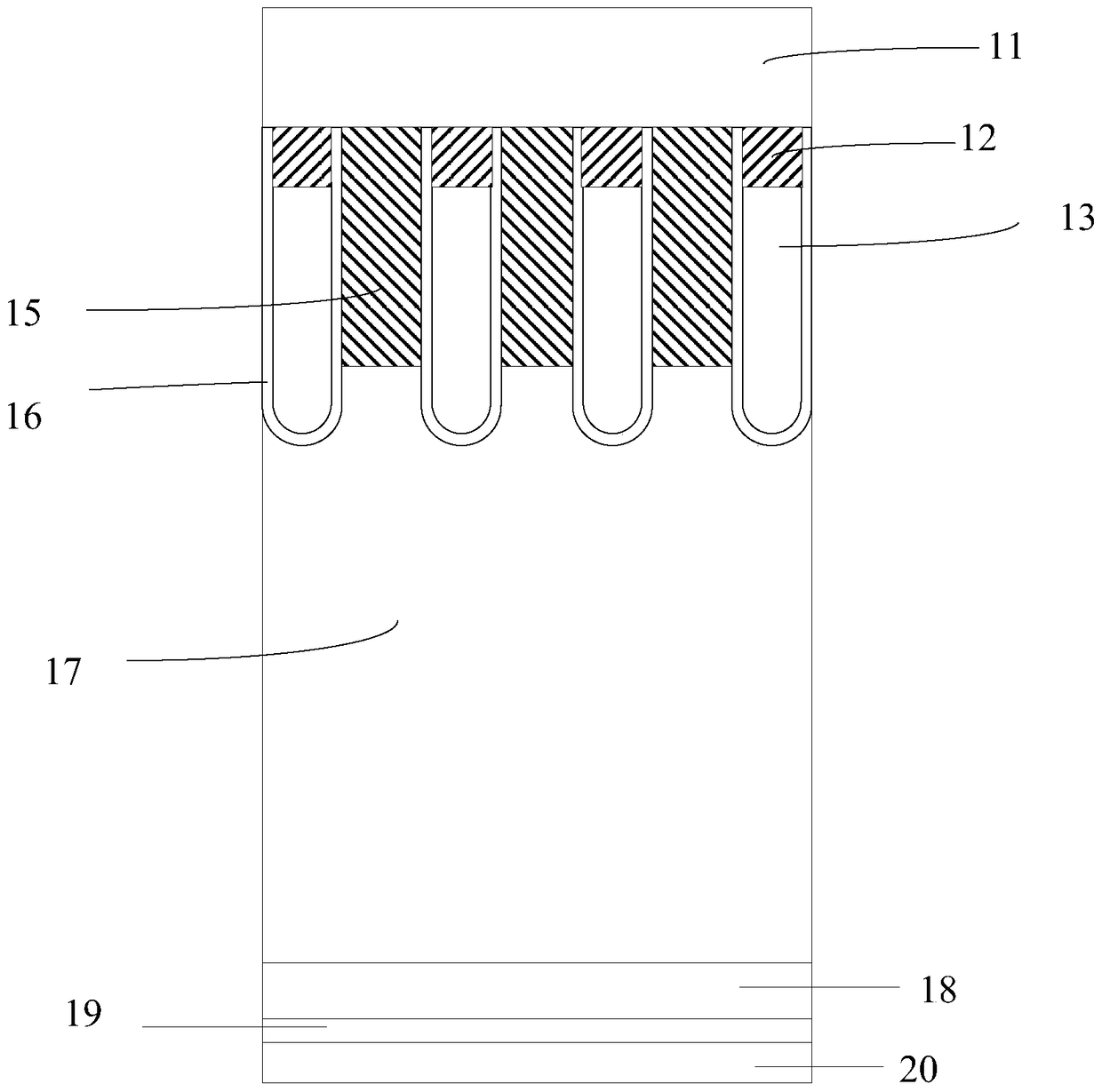 Semiconductor device with trench gate structure and manufacturing method thereof