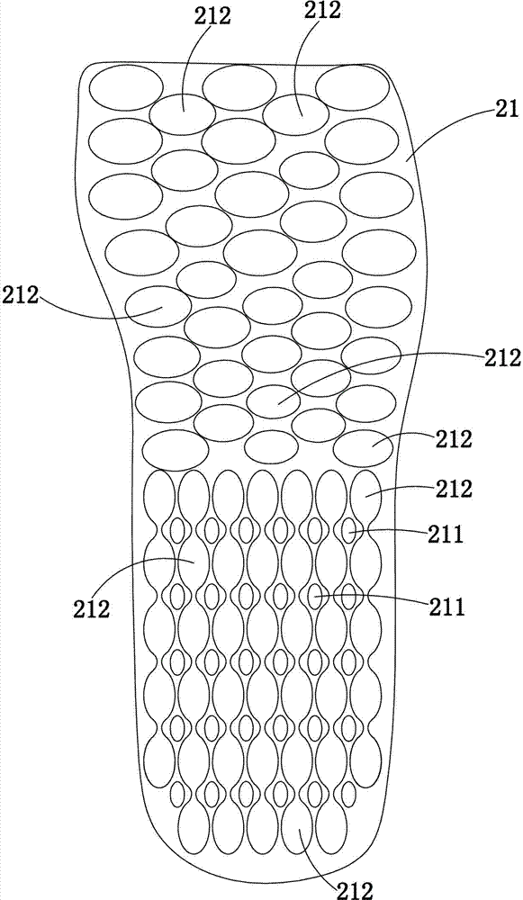 Ventilatable bubble cushioning sole