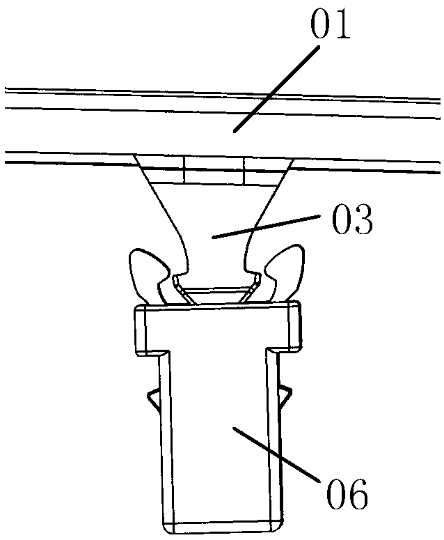 Locking assembly used for opening and closing charging port cover