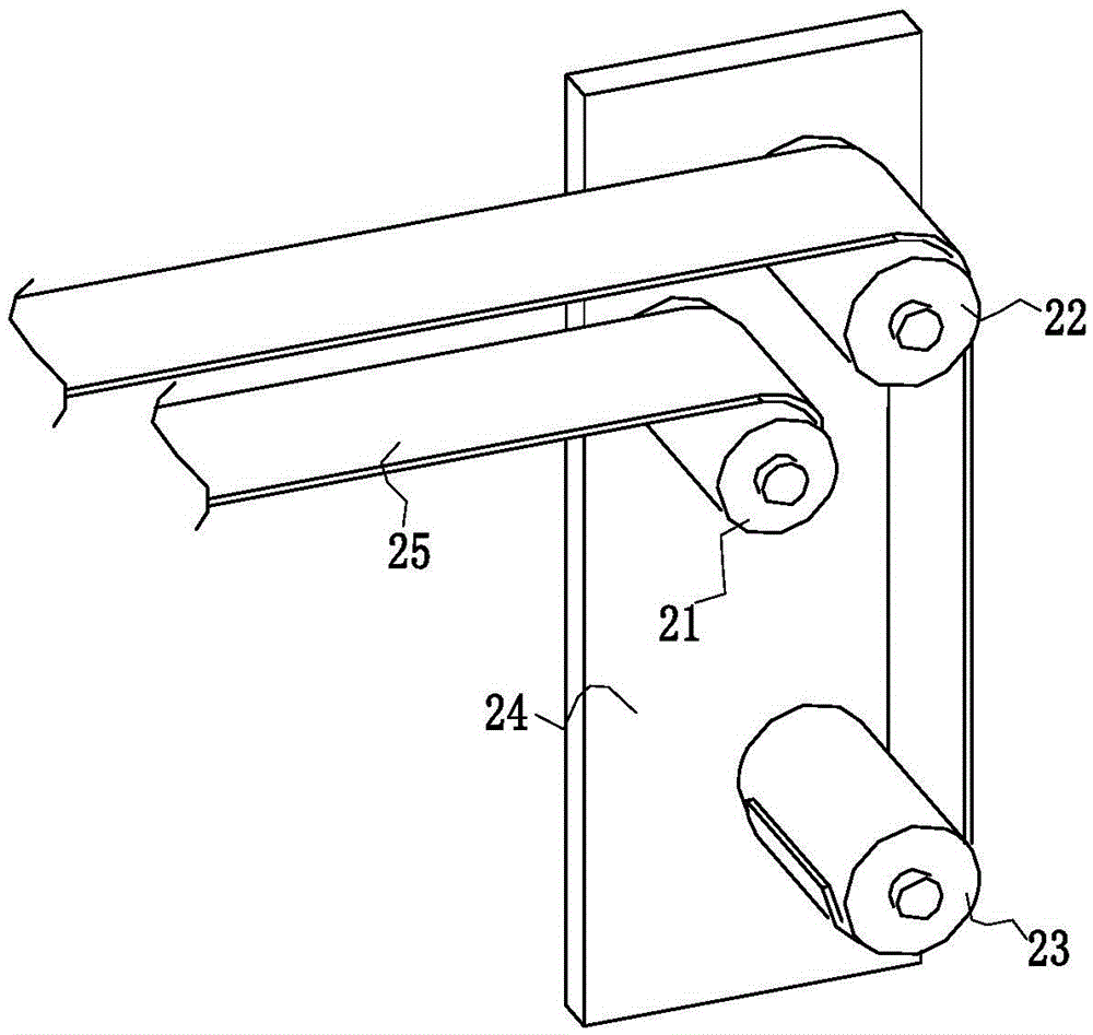 Rice field pest expelling device based on water jet principle