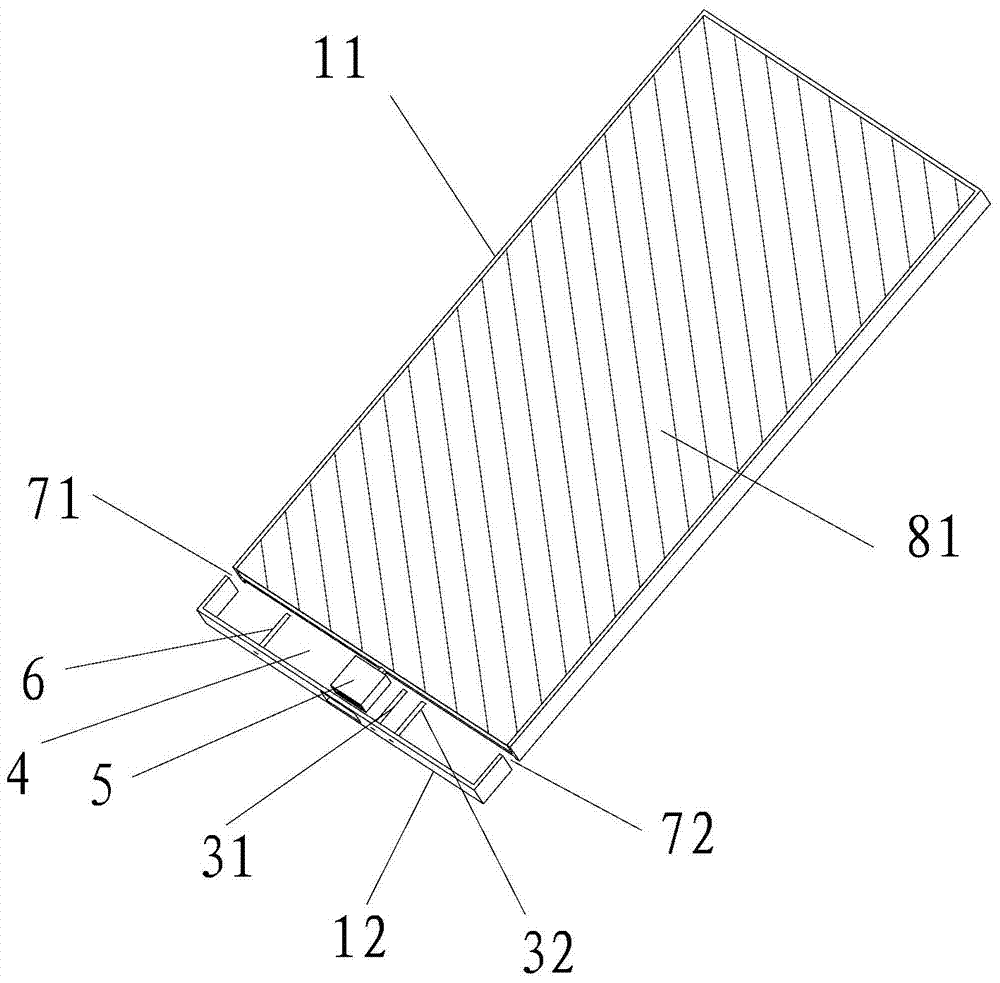 LTE (Long Term Evolution) carrier aggregation antenna of portable equipment with full-metal shell