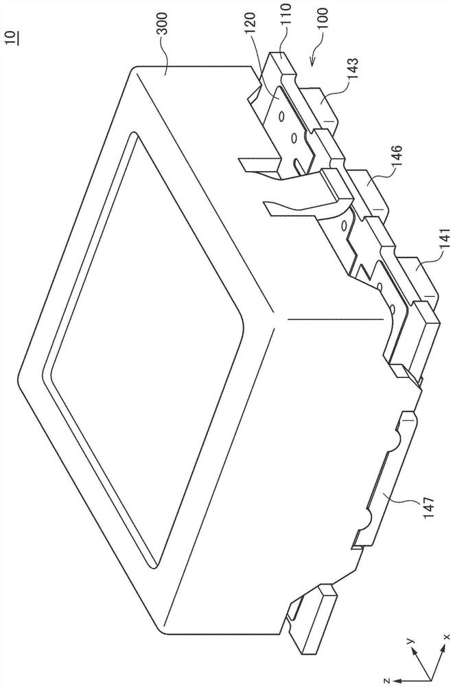 Non-reciprocal circuit element