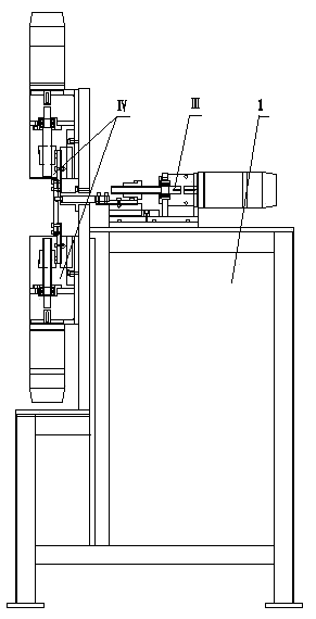 Fully-automatic ring making machine special for processing brazing alloy material and processing method thereof