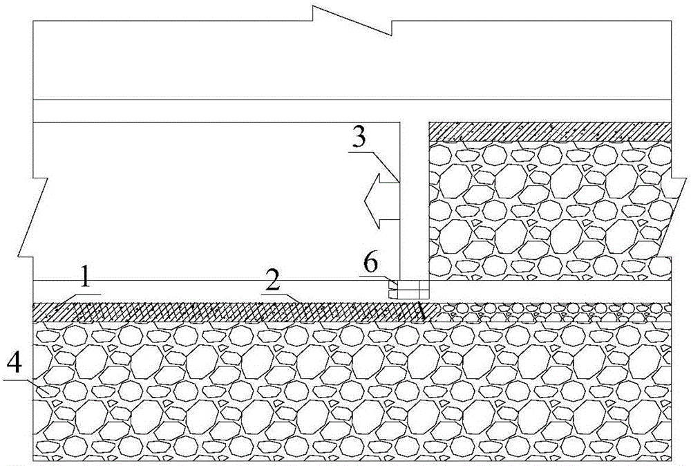 A method of cracking the left filling wall of adjacent coal mining face