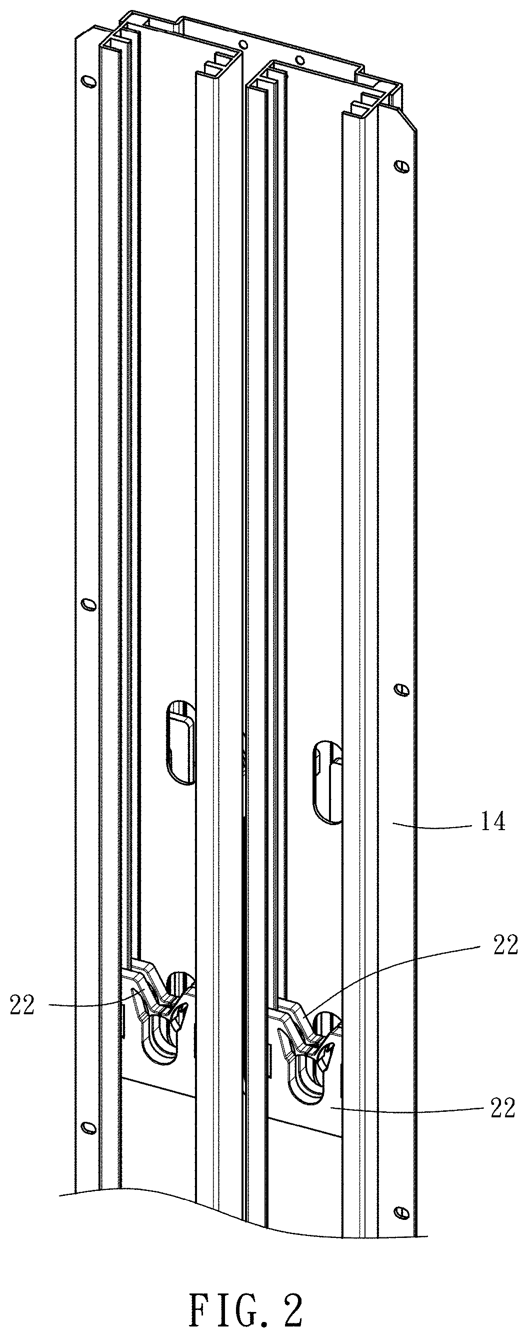 Auxiliary weight adjusting device for weight training equipment