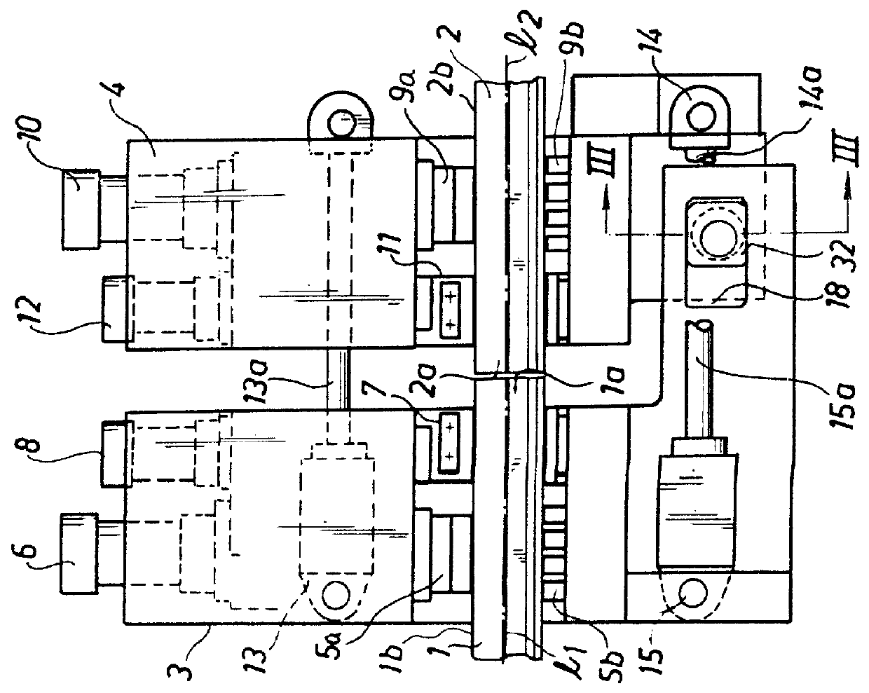 Resistance rail welding device with alignment mechanism