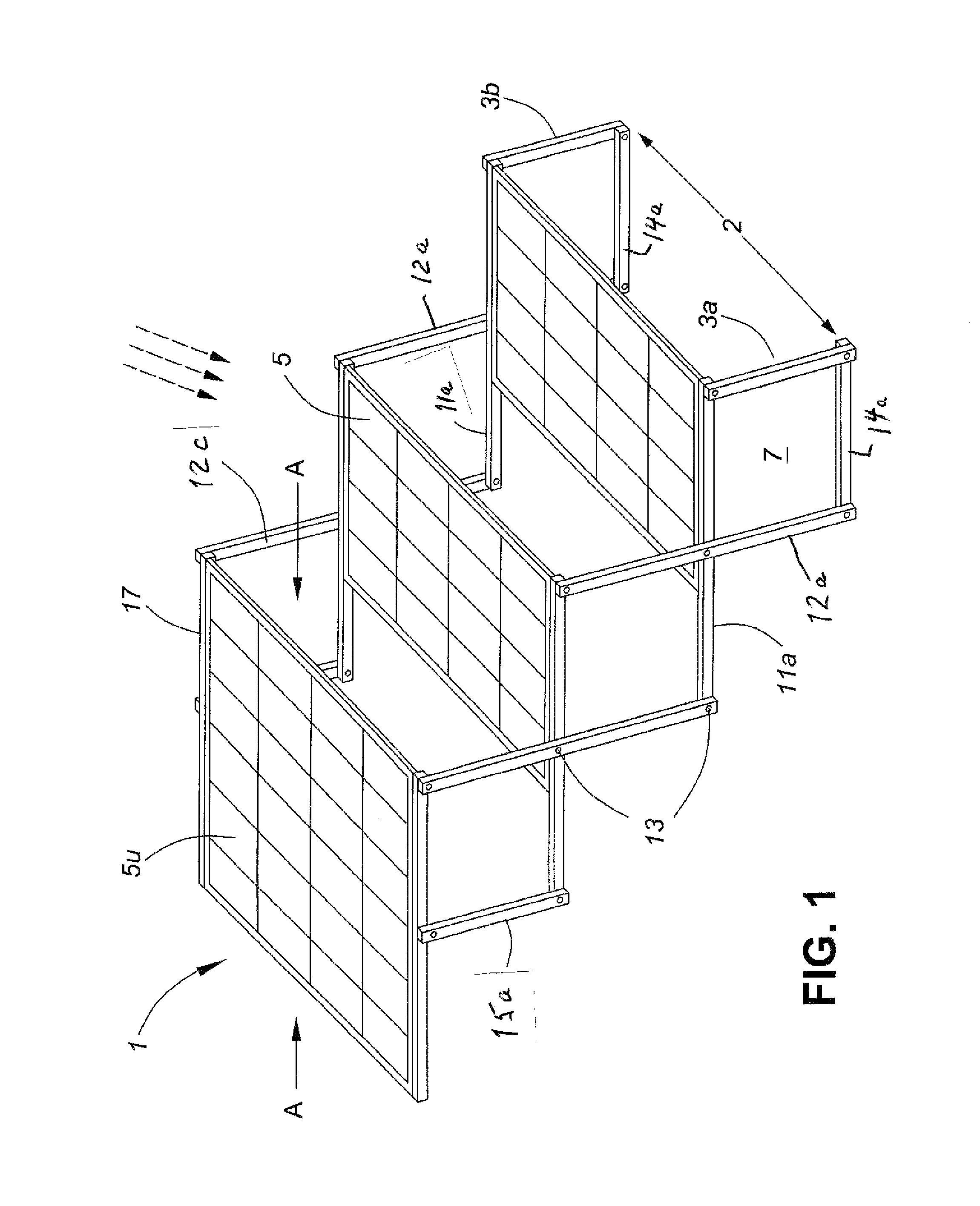 Deployable photovoltaic array and collapsible support unit thereof