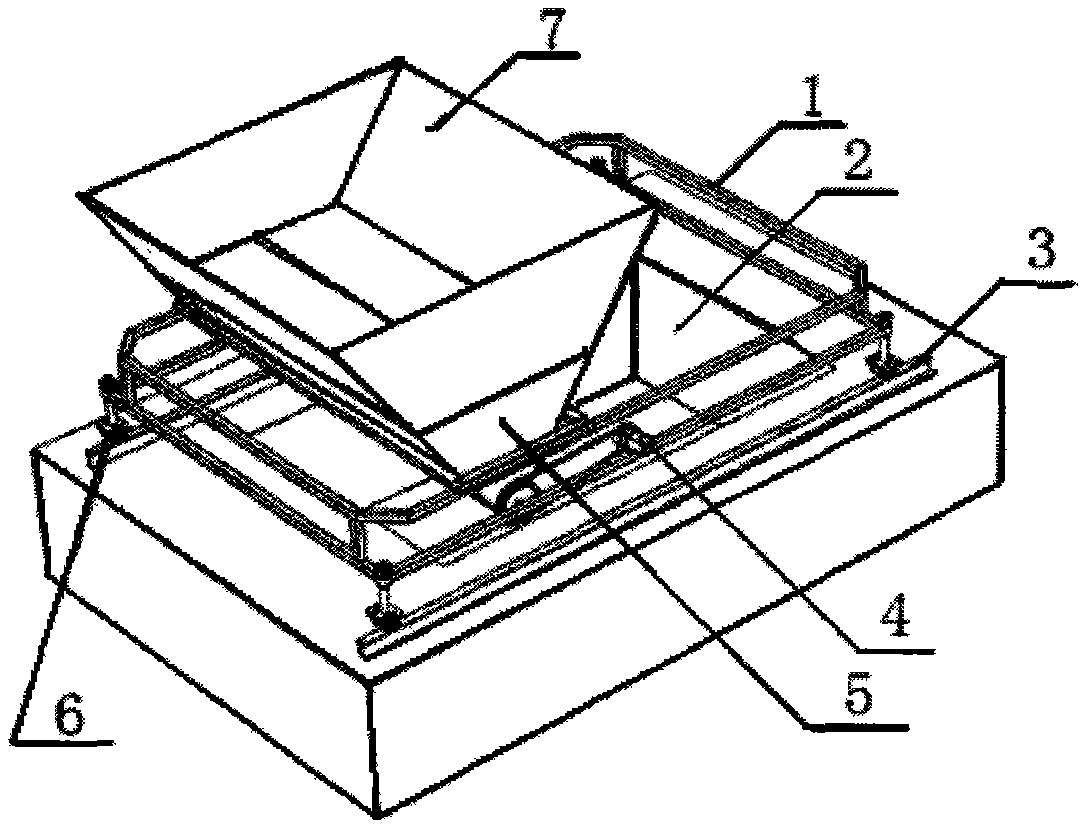 Device for even distribution of loose materials