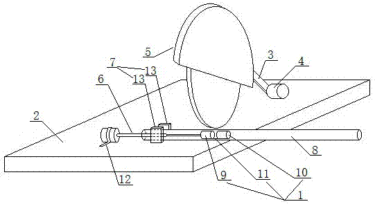 Anti-compression type metal hose cutting device