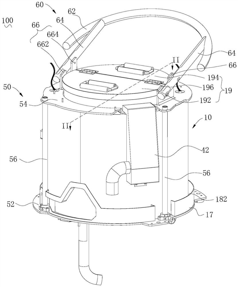 Filtration device and cleaning robot therewith