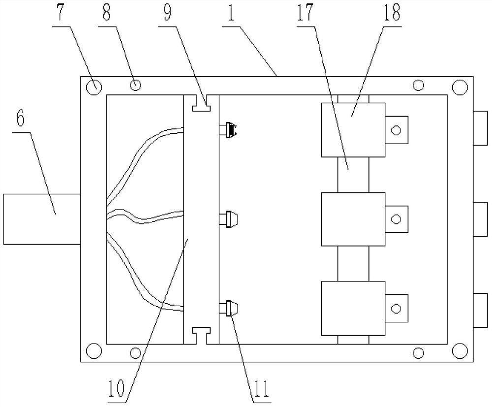 A kind of anti-violence plugging and unplugging electrical equipment junction box