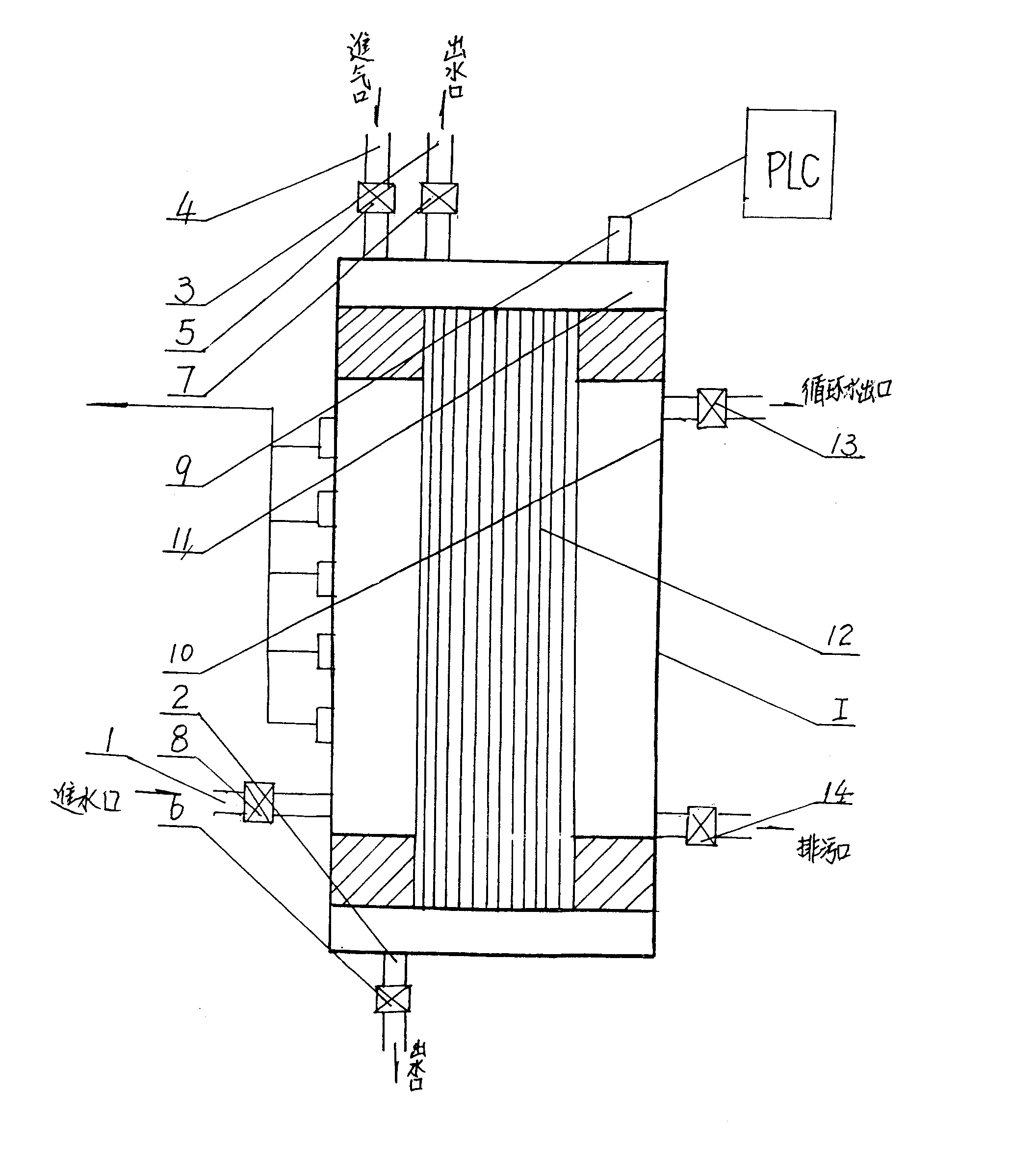 Automatic on line detecting device of hollow fiber separating membrane