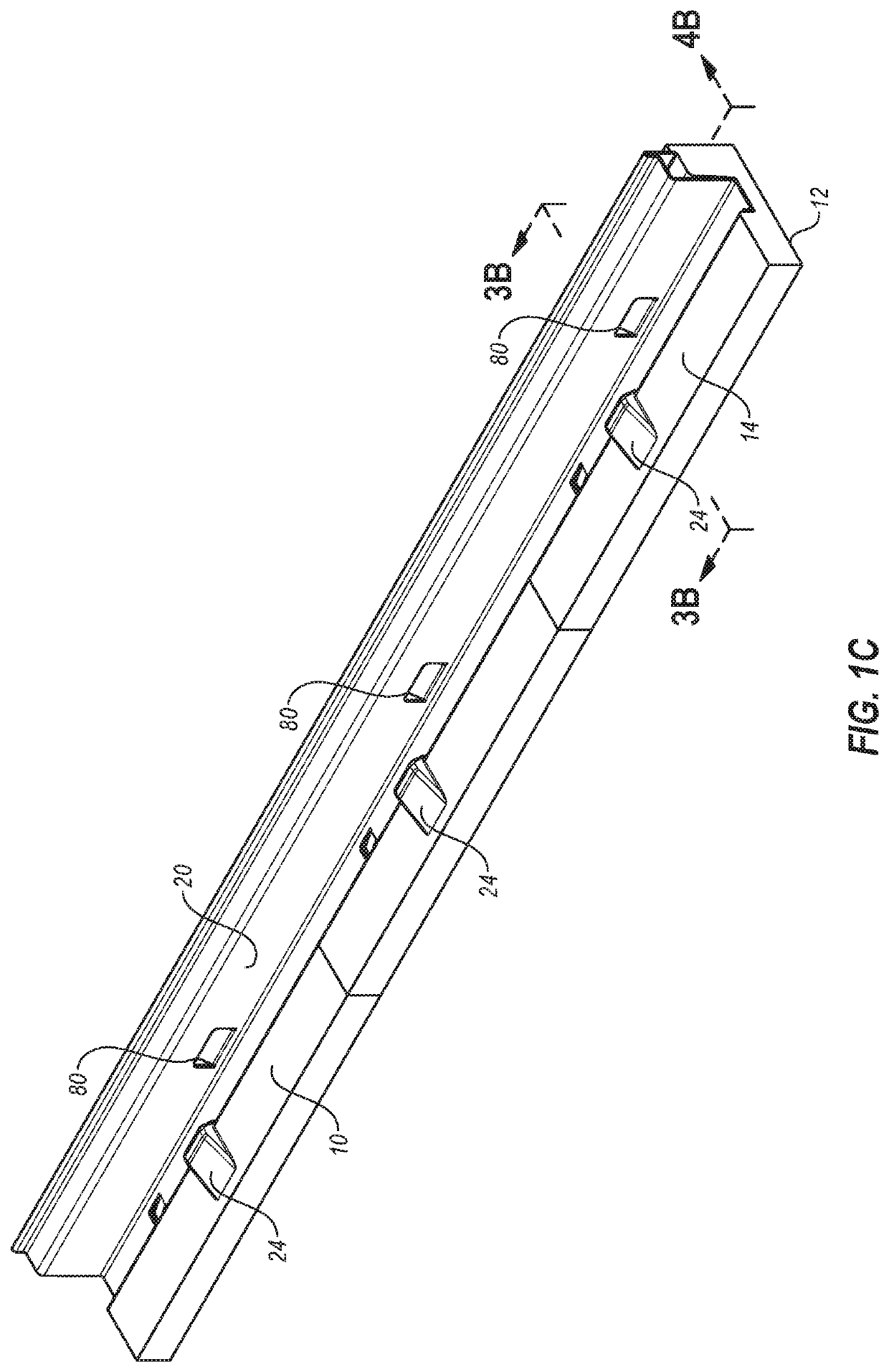 Connection of a support to a molded plastic structure