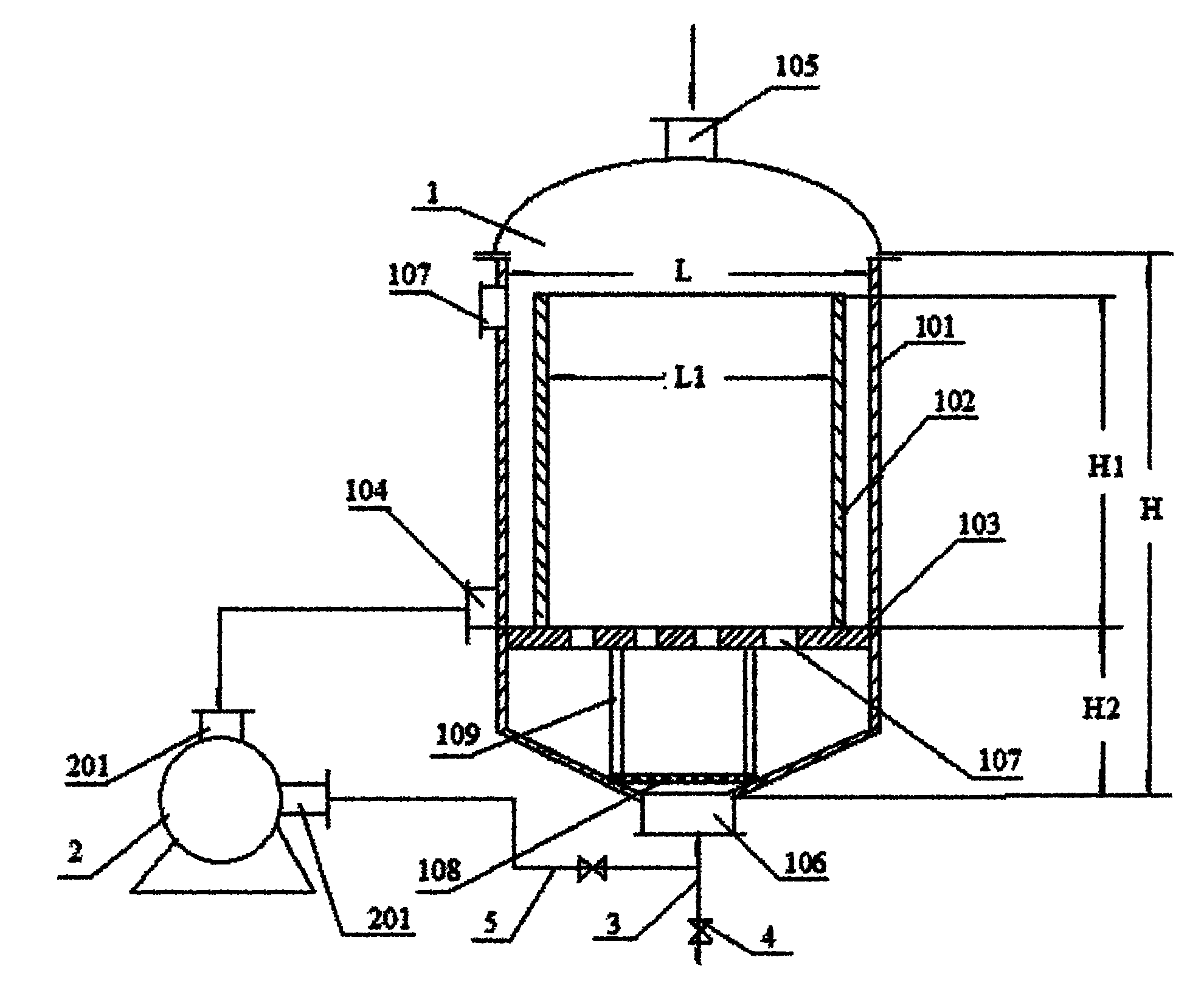 Method for preparing ferrous nitrate solution by adopting liquid-solid phase moving bed reaction device