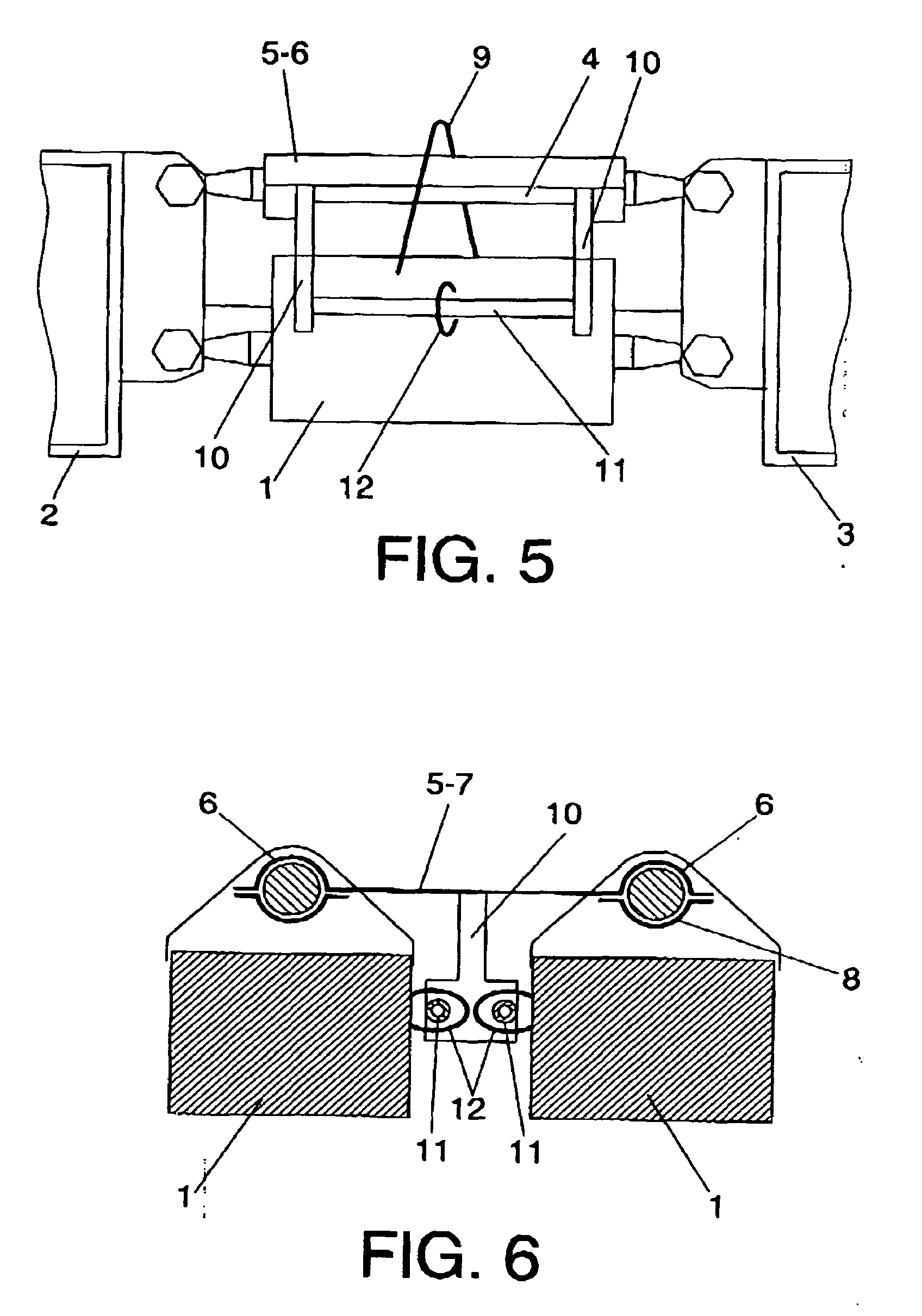 Safety attachment device for two actuators