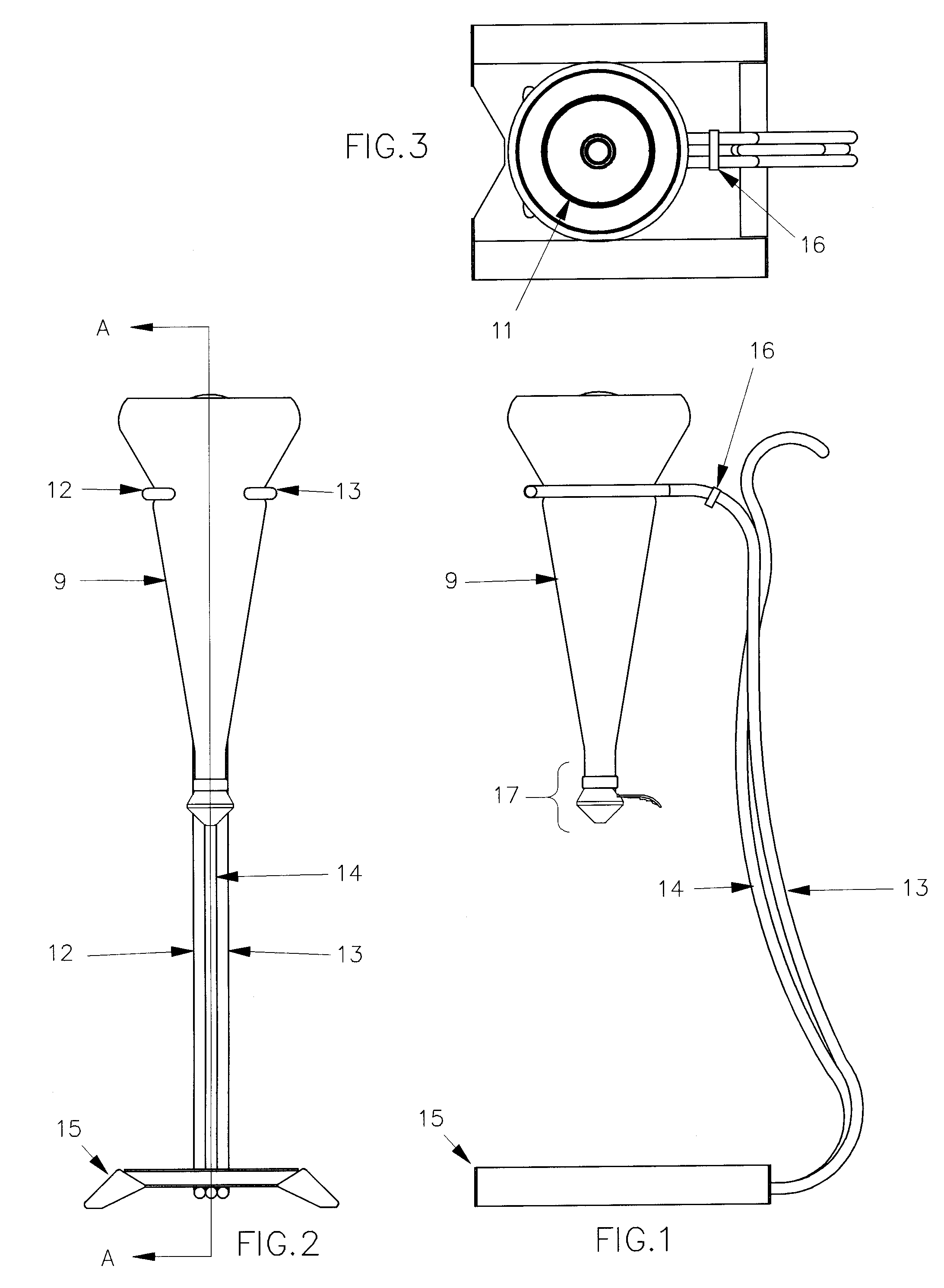 Aerating decanter with dispensing valve