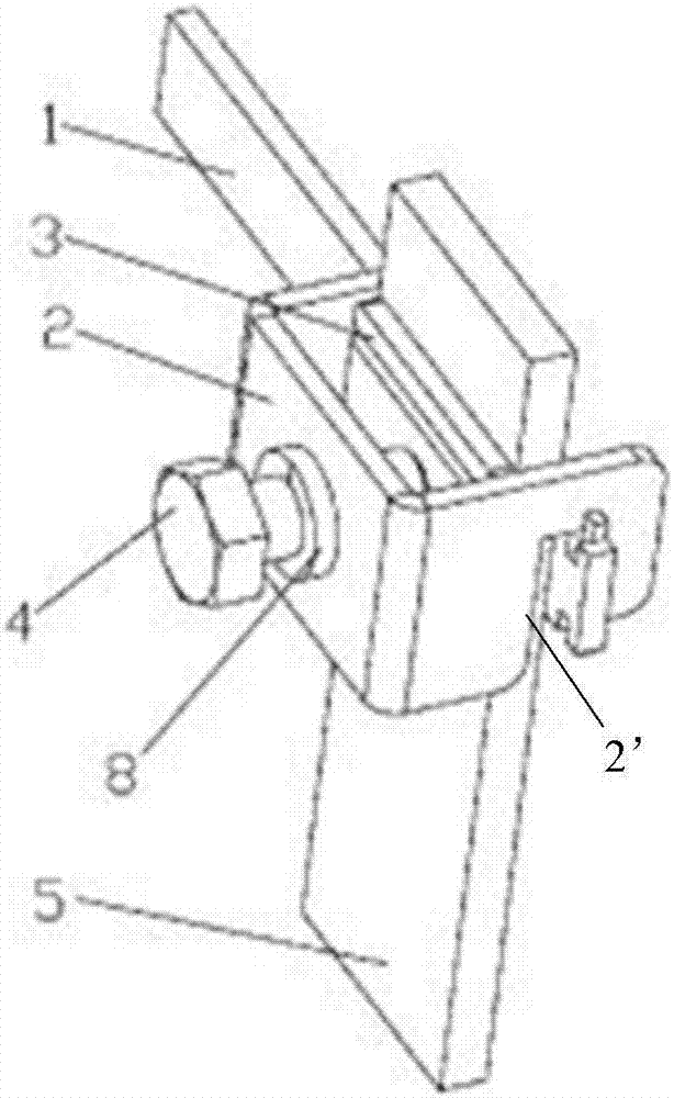 Power distribution cabinet and data center applying same